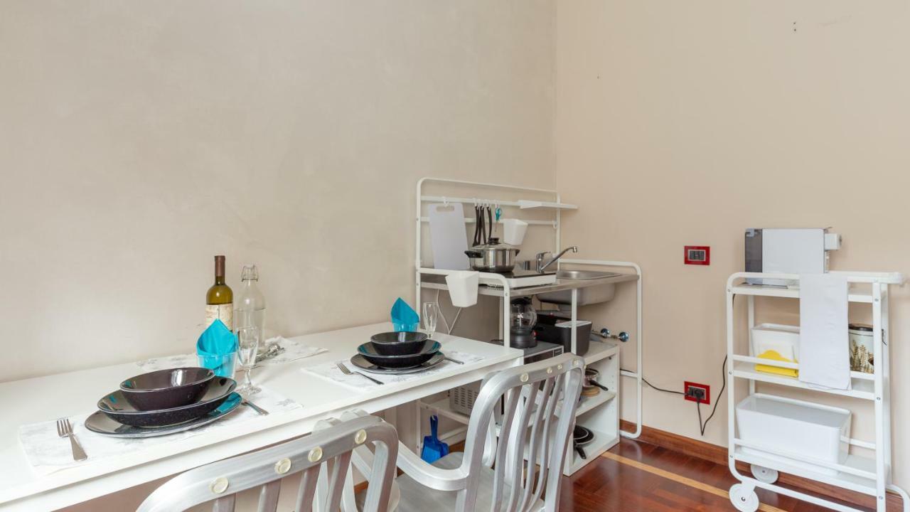 Pied à Terre Sant'Agostino Apartamento Milão Exterior foto